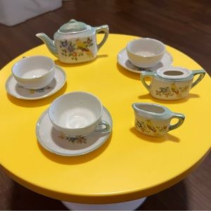 Mini tea set
